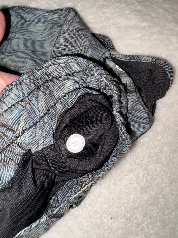 Lululemon Gotta Hot 4" Shorts - Image 5