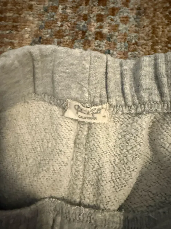 Grey Brandy Melville Sweatpants - Image 3
