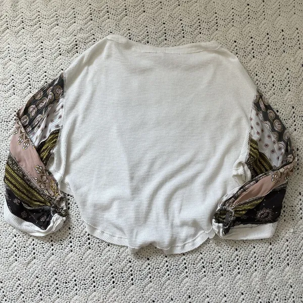 Free People We The Free Blossom Thermal Oversized Bohemian Style Top White (XS) - Image 4