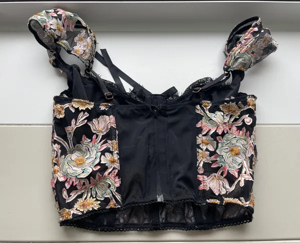 Corset - Image 3