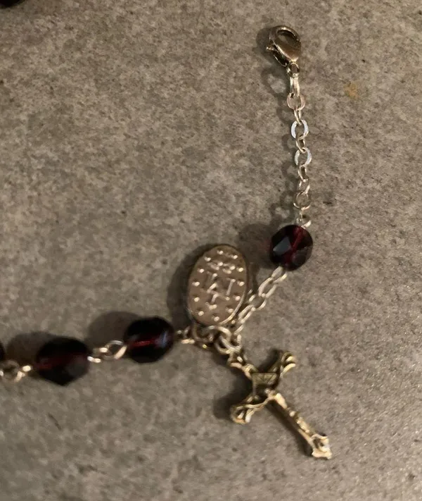Garnet Gemstone Rosary Bracelet 6mm Miraculous medal Benedict crucifix Italy - Image 4