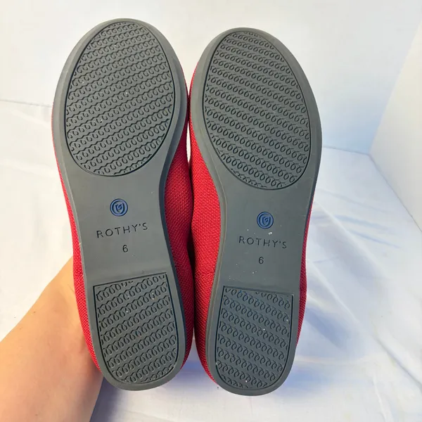 Rothy's womens red The Daily flat shoes. Size W6. Never worn. ballet flat - Image 3