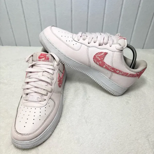 NIKE Air‎ Force 1 Low Pearl Pink Paisley White FD1448-664 Size 10 Women's - Image 7