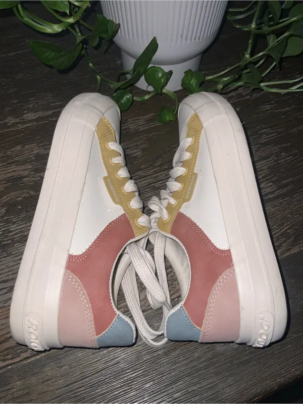 Rocket Dog White Sneakers with Yellow and Pink Panels Size 6 - Image 11