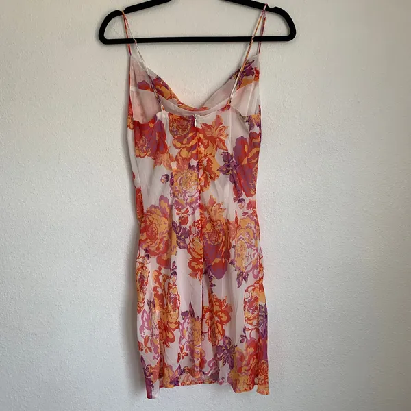 NWT Runaway the Label Revolve Sienna Floral Mini‎ Dress in Acadia White - Image 4