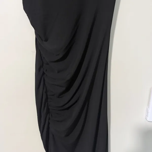 Mango asymmetric sleeveless maxi dress with statement shoulder black size M us 6 - Image 6