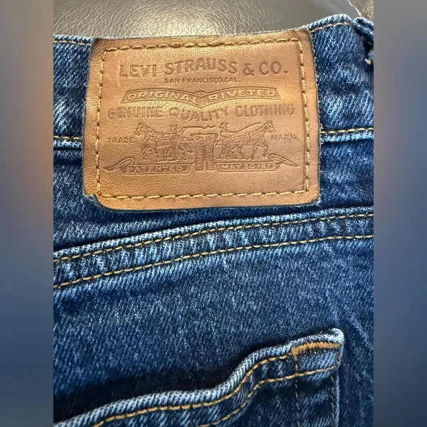 Levi's Dark Blue Straight Leg Women's Jeans - Image 9