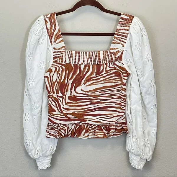 Love the Label by Anthropologie Zebra Long Sleeve Smocked Crop Top Size XS‎ - Image 4