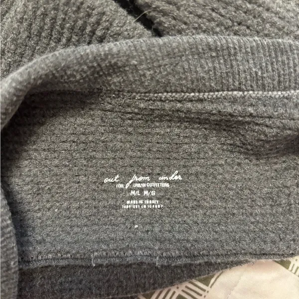 URBAN OUTFITTERS OUT FROM UNDER EMILIA SEAMLESS Y-NECK BRA size M/L - Image 4