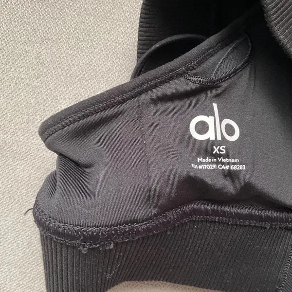 Alo Yoga Alosoft Relay Bra Black/White XS - Image 6