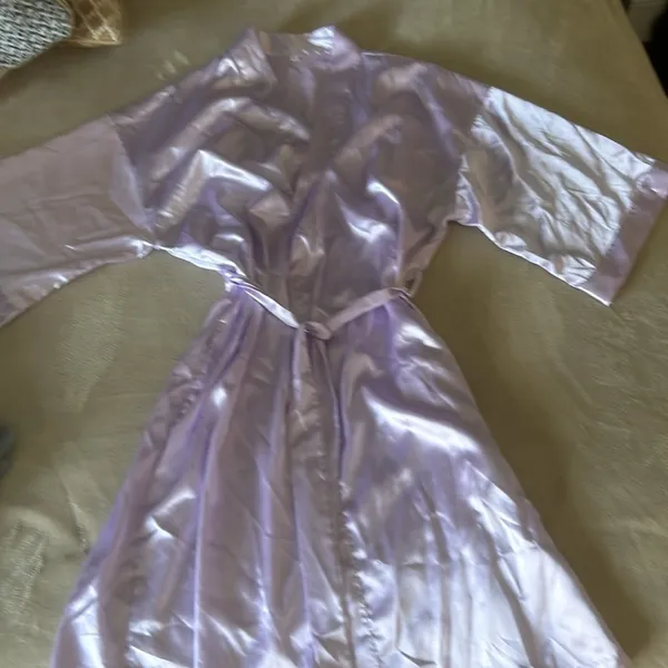 Lavender Womens Robe Purple Size L - Image 2