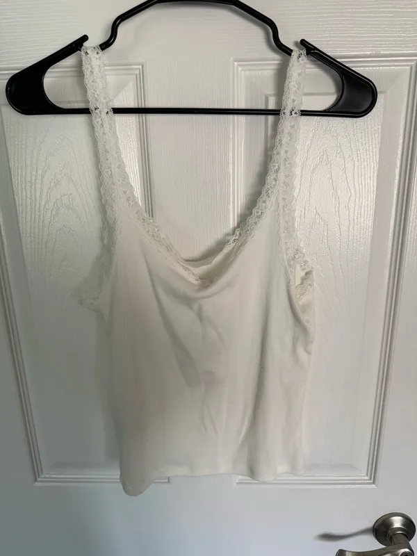 White Cami H&M - Image 2