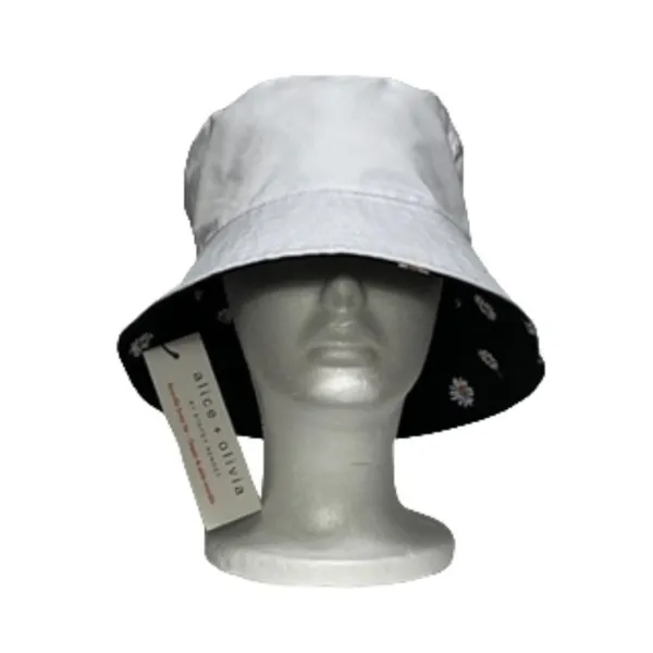 Alice+ Olivia NWT Reversible Bucket Hat Daisys & White 90s, Y2K - Image 8