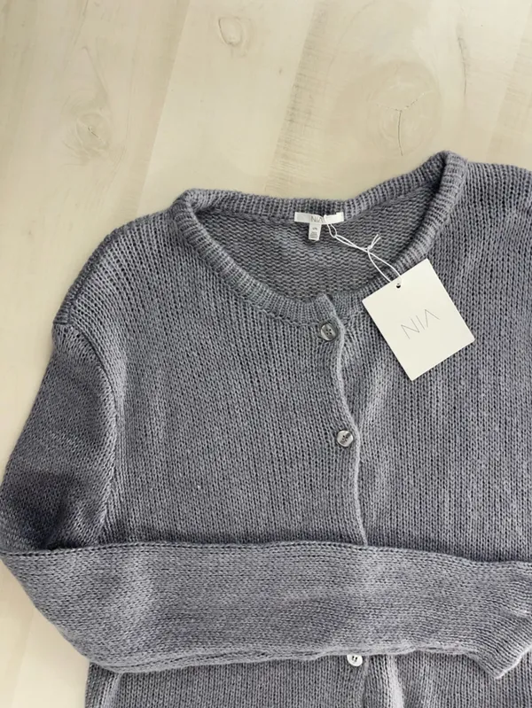 nwt NIA revolve knit grayish blue soft cardigan sweater L - Image 3