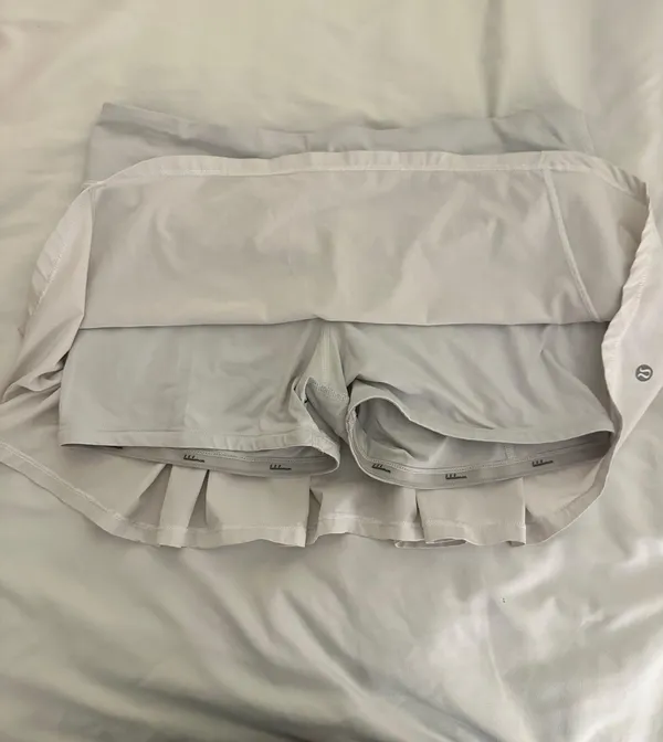 Lululemon Play Off The Pleats Skirt 13” - Image 5