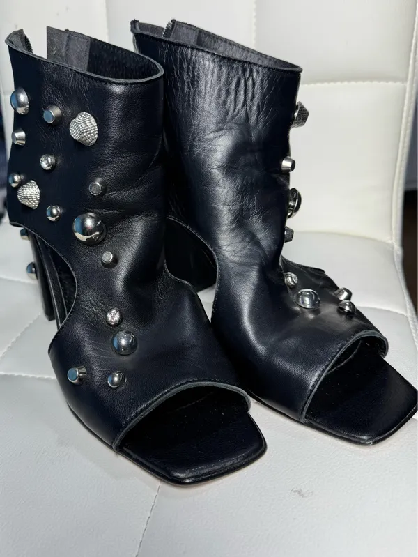 Fabrizio Chini Black Leather Studded Peep Toe Ankle Booties Made in Italy - Image 7