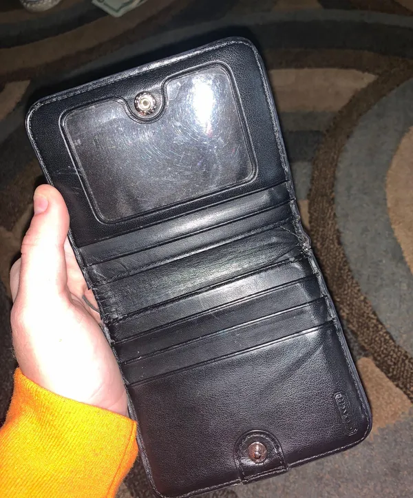 Coach Wallet - Image 3