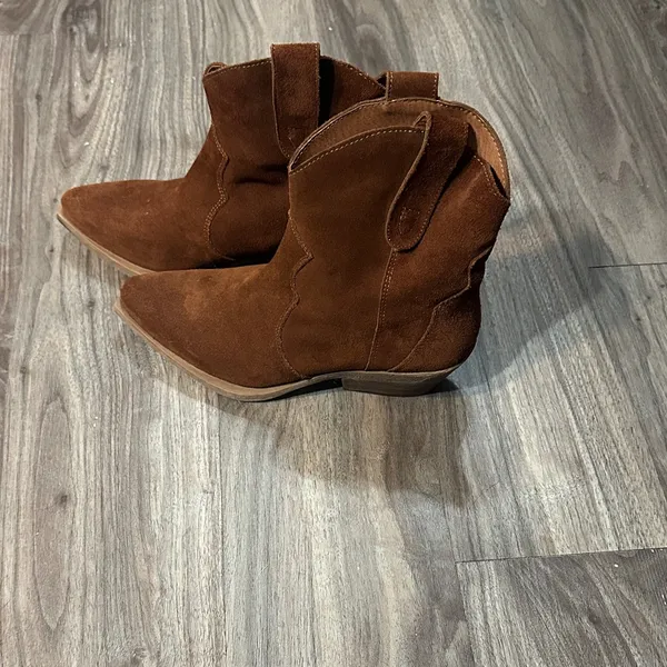 Steve Madden Chestnut Suede Ankle Boots - Image 8