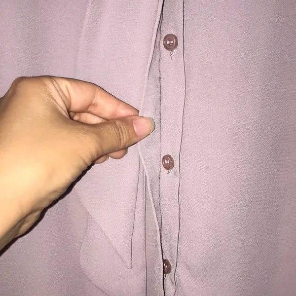 Neiman Marcus Women’s Chiffon Neck Tie Button-Up Lilac Long Sleeve Blouse - Image 5
