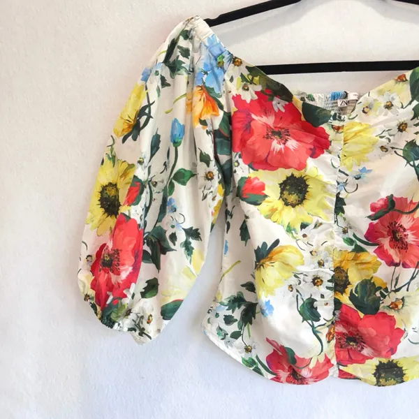 Zara Floral Puff Sleeve Blouse Off Shoulder Smocked Back M Romantic Cottage - Image 4