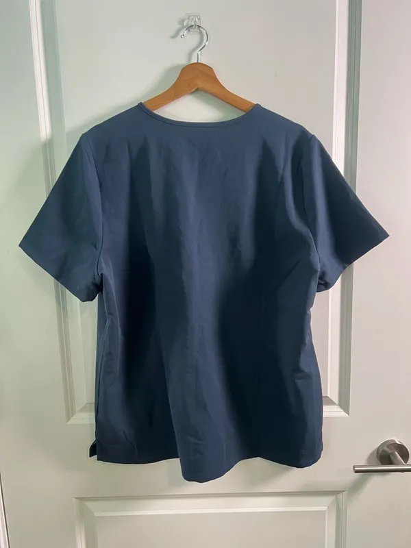 FIGS Catarina One-Pocket scrub top Size XL - Image 4