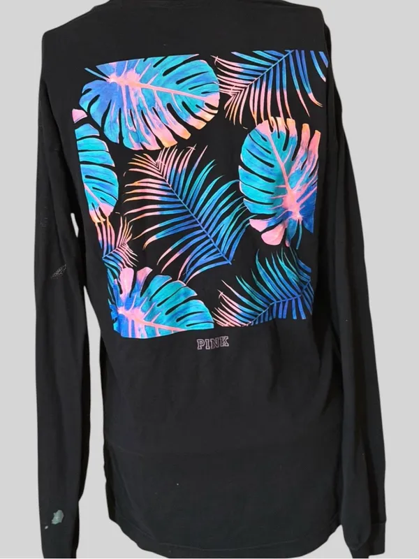 PINK Victoria's Secret Black Long-Sleeve Pocket Tee with White Logo - Image 4