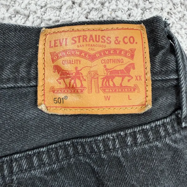 Levis 501 Denim Jean Shorts 31 Original High Rise Cut Off Black Distressed Y2K - Image 3
