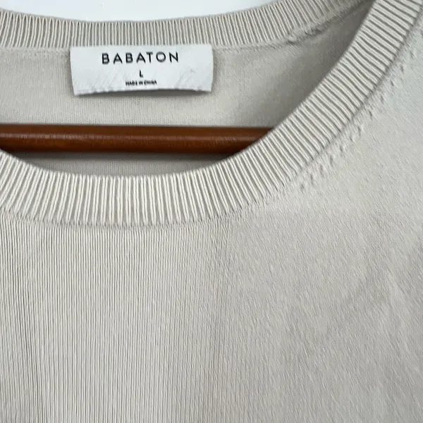 Aritzia Babaton Sculpt Knit Empire Longsleeve refinery off white top size large - Image 5
