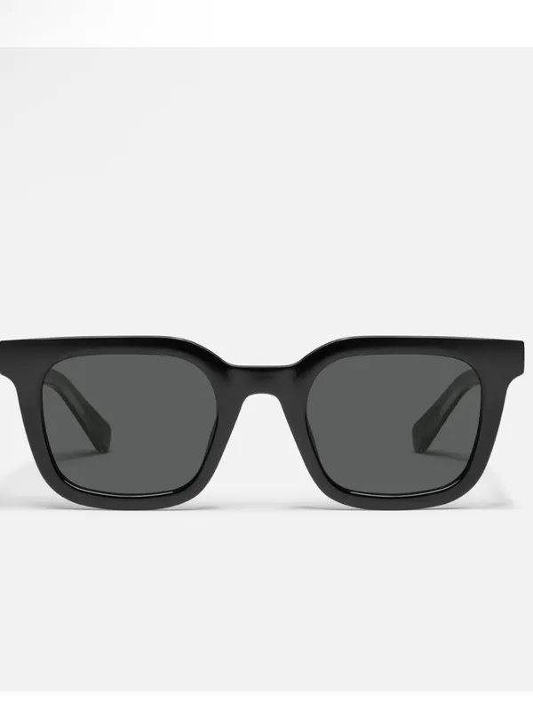 NIB Quay Game Over 49mm Square Sunglasses black smoke polarized unisex - Image 13