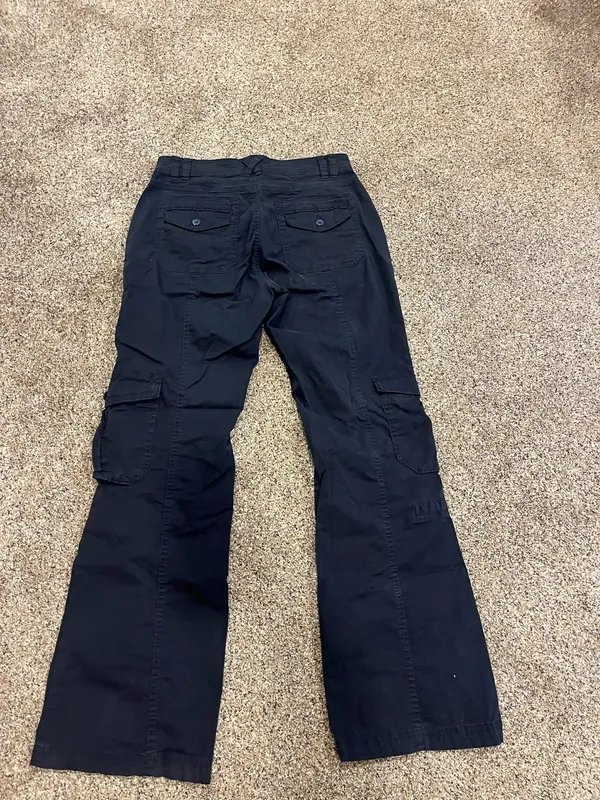 Navy cotton on cargo pats - Image 2