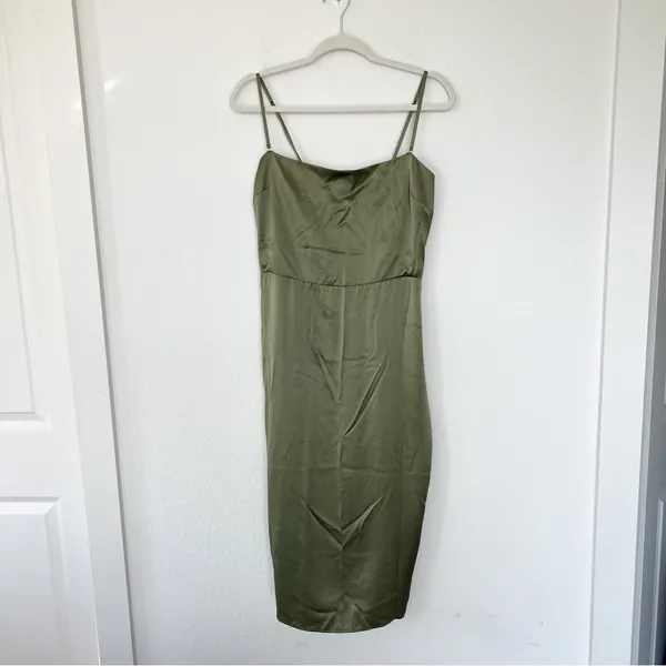NWT Reformation Oaklie Silk Midi Dress in Artichoke Green - Image 3