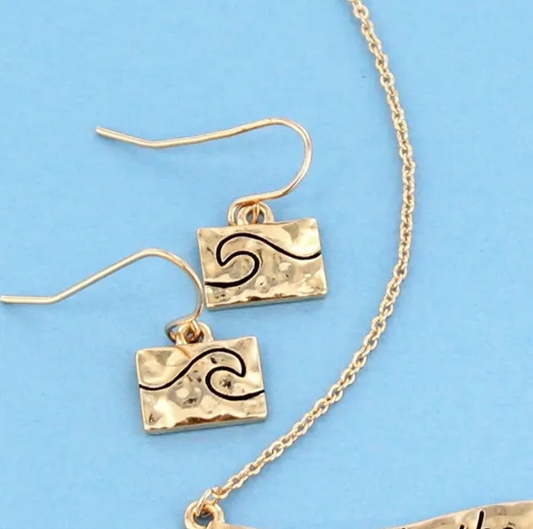 NWT! Viola Ocean Theme Necklace $ Earrings Jewelry Set - Image 3