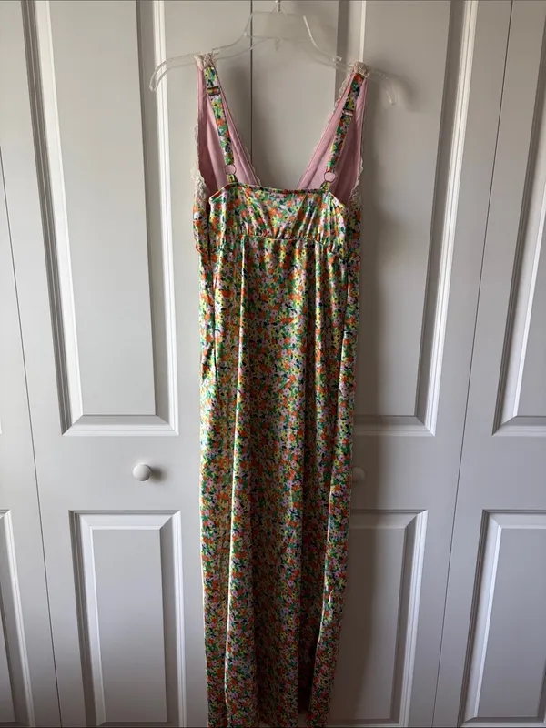 Women's Wild Fable Lace Trim Satin Maxi Slip Dress Size Medium - Image 4