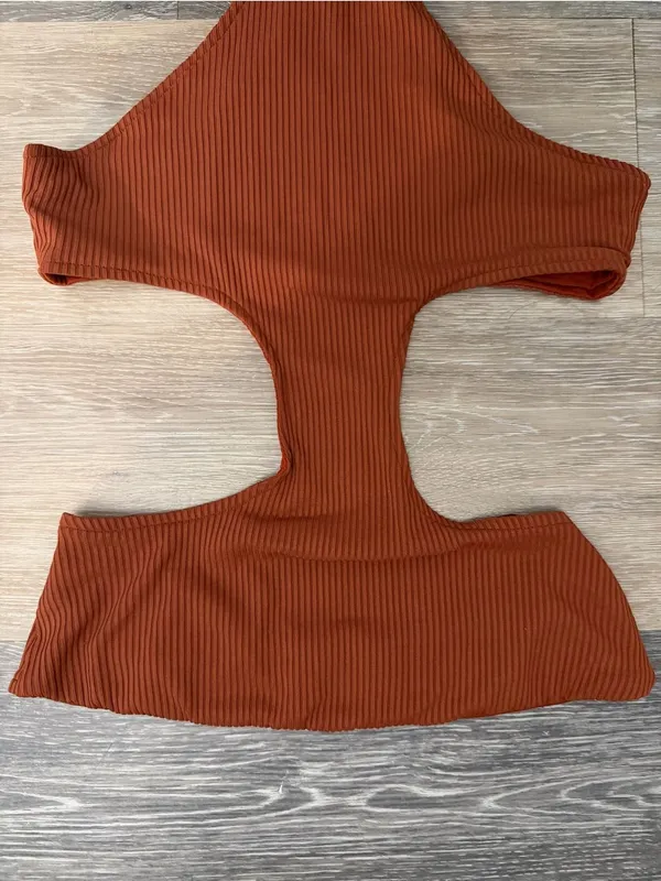 SUPERDOWN Darcey Cut Out Bodysuit - Rust - Image 5