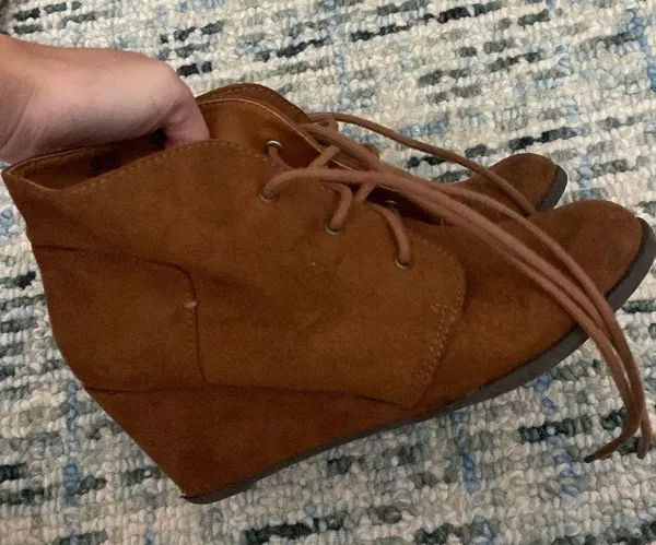 Tan suede ankle booties - Image 3