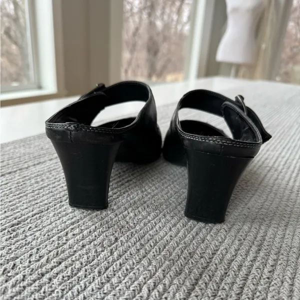 Vintage Merona Black Leather Silver Buckle Square Toe Maryjane Block Heels Shoes - Image 9
