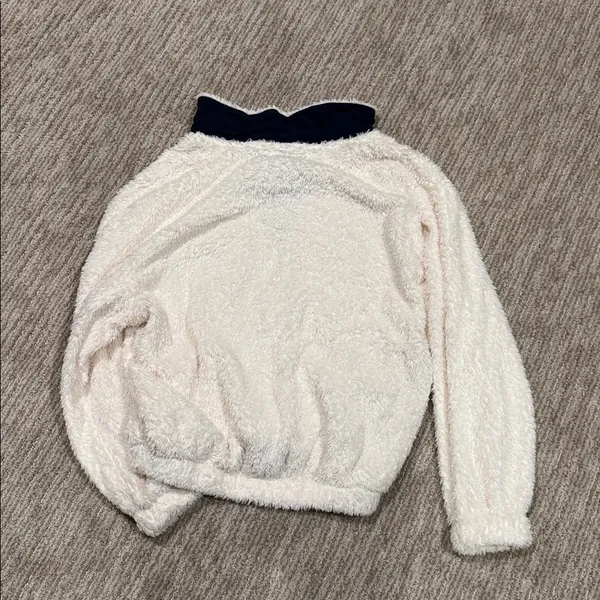 Cider Cream and Navy Fleece Hoodie - Image 3