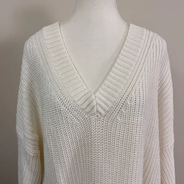 Banana Republic Cream White Oversized Chunky Knit V-Neck Sweater 100% Cotton Lrg - Image 4
