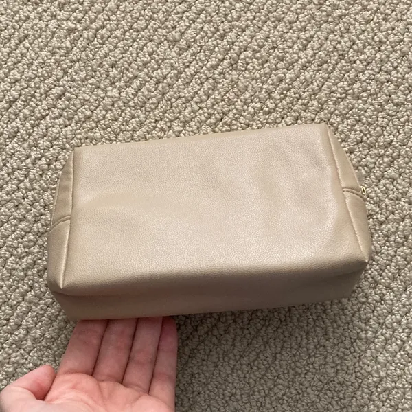 NEW Yves Saint Laurent YSL Beauté Tan Cosmetic Pouch Beauty Bag Travel - Image 4