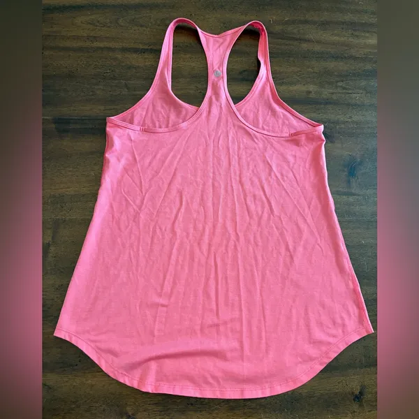 Lululemon Tank Top Women’s 4 Pink Racerback Workout Shirt - Image 2