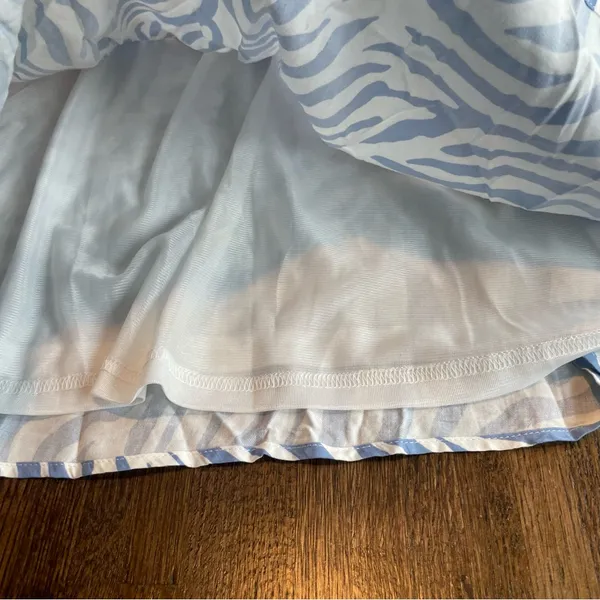 THML Blue and White Pattern Short Sleeve Dress Boho- Size M - Image 8