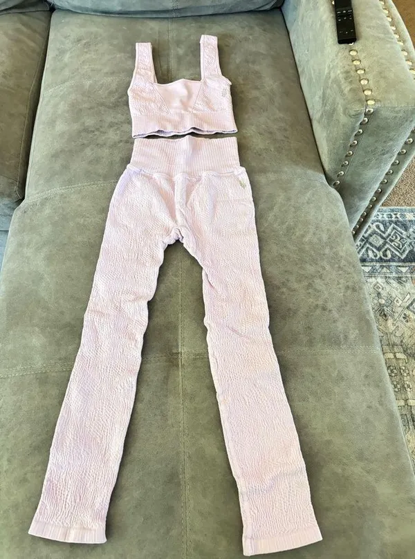 Free People Movement XS/S SET - Image 4