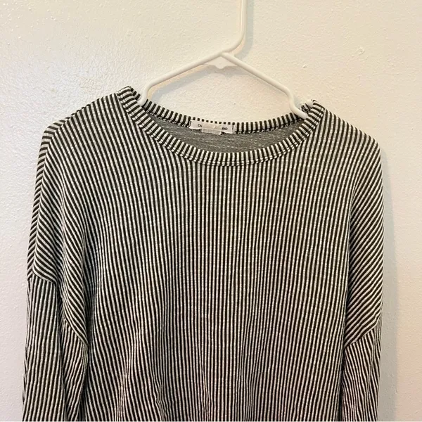 Caution to the Wind Women's Long Sleeve Top‎ Olive Green White Stripes Ribbed - Image 4