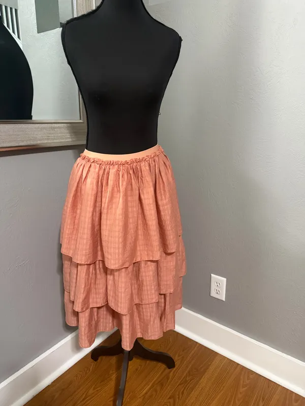 NWT Liuou Oval Tweed Elastic Top Tiered Ruffle Pink Barbie Coquette MIDI Skirt 16. - Image 2