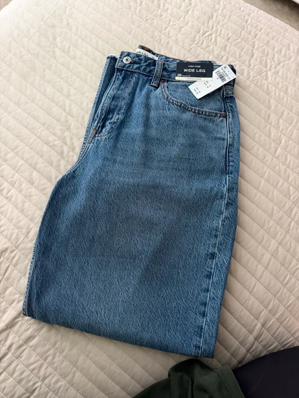 Abercrombie Curve Love Wide Leg Jeans - Image 5