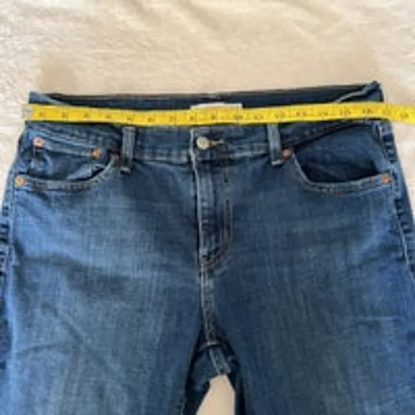 Levi's Women’s Mid Rise Boyfriend Denim Medium Wash Jeans‎ Size 31 - Image 5