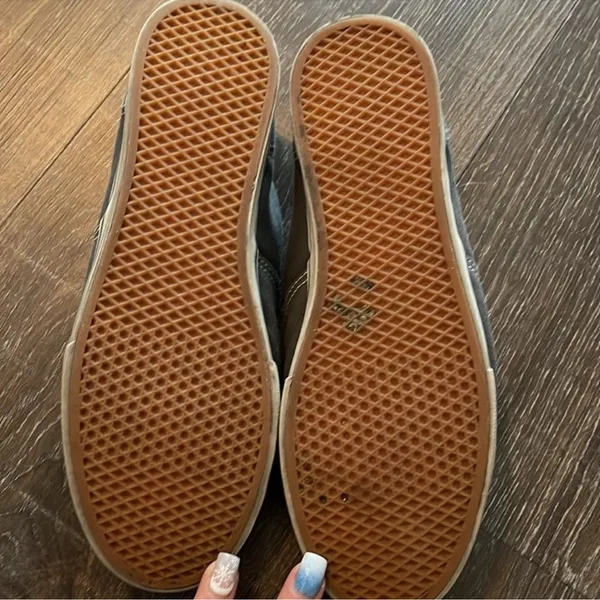 Vans Gray Unisex Men’s size 6.5 Women’s size 8 Shoes - Image 6
