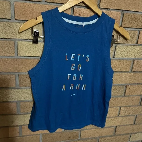 NWT Brooks Distance Running Graphic Sleeveless Tank Top Blue Ash Size XS - Image 2