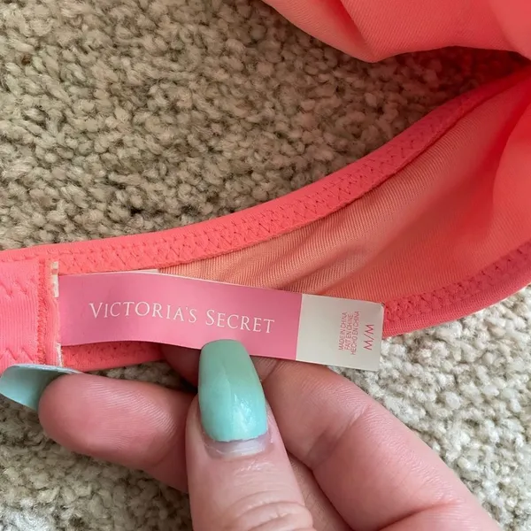 victoria’s secret bikini top - Image 2
