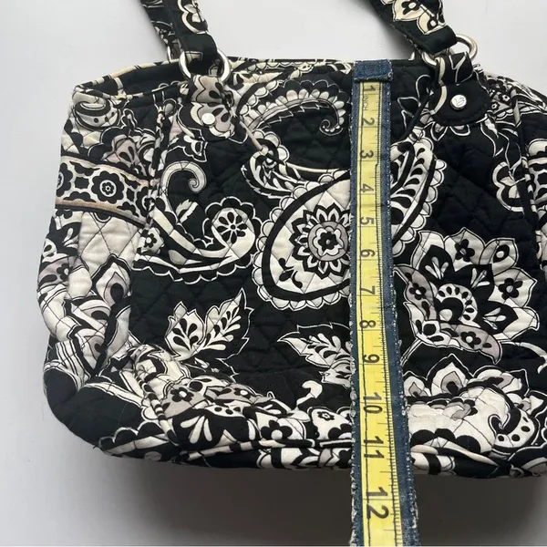 Vera Bradley Midnight Paisley Cotten Toggle Tote Black White Paisley Shoulder - Image 5